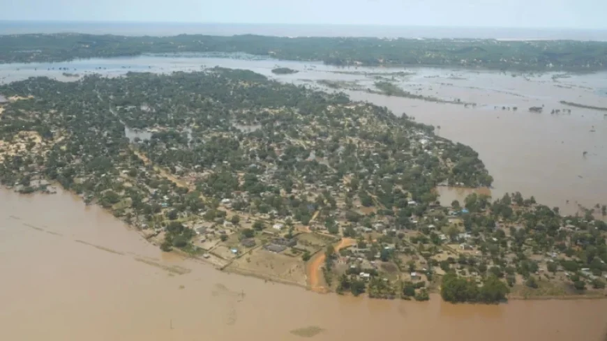 Aid Workers Battle to Reach Starving Mozambique Communities Post-Floods