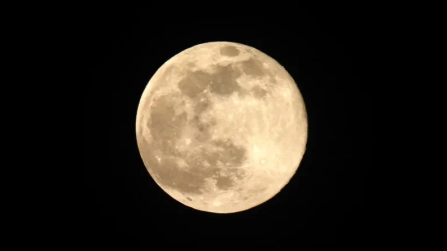 February’s Full Snow Moon Shines Brightly This Weekend