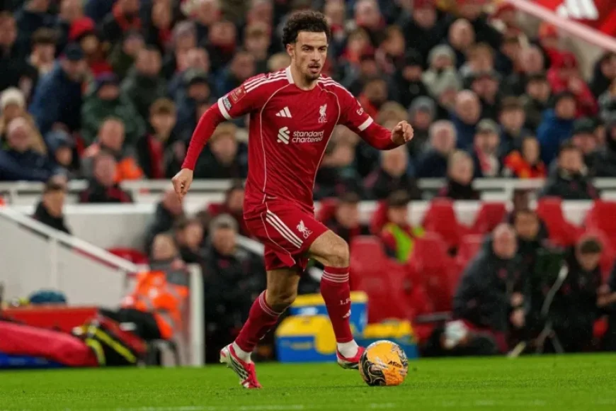 Inter Milan Engages Liverpool in Direct Talks for Curtis Jones Transfer