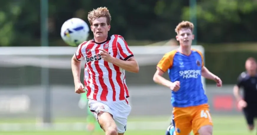 Stoke City Consider Striker Departure Before Transfer Deadline