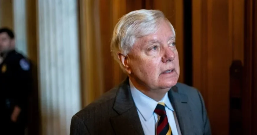 Senator Graham Stalls Shutdown Deal Over DOJ Lawsuit Provision