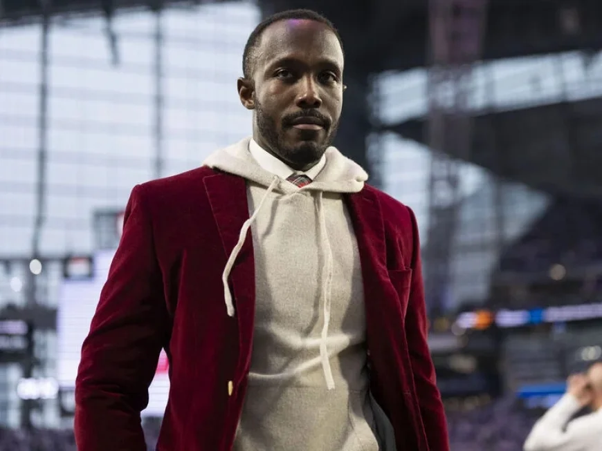 Vikings Dismiss GM Adofo-Mensah After Four Seasons