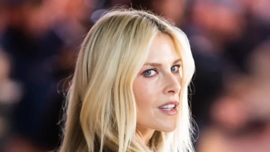 Ali Larter’s Outfit Overshadows Her Impressive Legs at Awards Show