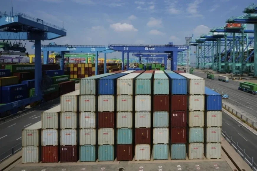 Wholesale Prices Surge Beyond Expectations