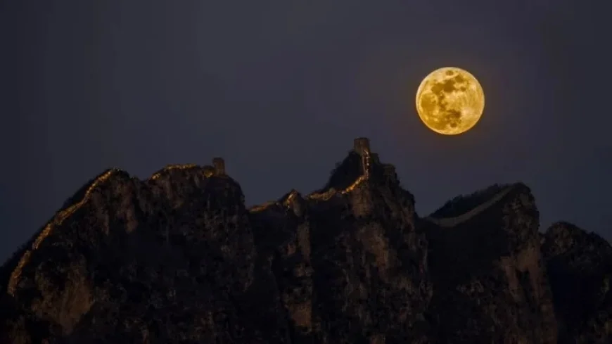 February’s Full Snow Moon Illuminates the Night Sky