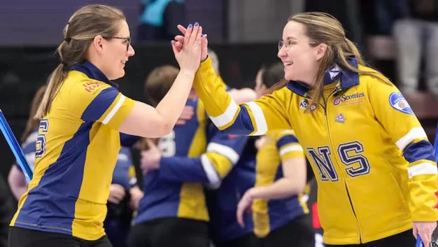 Sturmay, Black Reach Page Playoffs in Scotties Tournament of Hearts