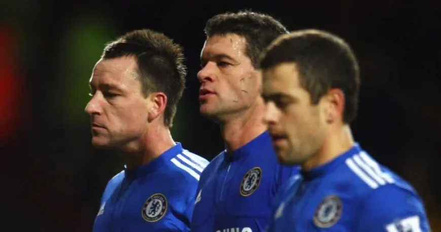 Chelsea Manager’s Provocation Led Me to Smash Dressing Room, Reaction Surprising