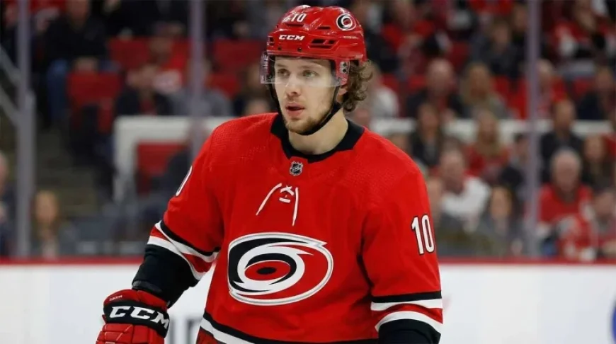Hurricanes Emerge as Top Contender for Artemi Panarin Trade