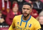 Mansfield Town Permanently Signs Birmingham Striker Tyler Roberts