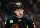 Canucks’ Filip Chytil Exits Game Against Mammoth