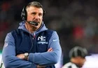 Patriots’ Mike Vrabel Wins 2025 AP NFL Coach of the Year