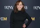 Jennifer Grey’s Kind Gesture Transformed Rosie Perez’s Life 35 Years Ago