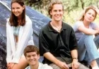 Katie Holmes Honors Dawson’s Creek Co-Star