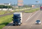 Aurora’s Autonomous Trucks Surpass Human Drivers in Speed and Distance