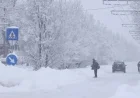 Blizzard and Snow Close Schools, Disrupt Traffic in Bucharest and 25 Counties