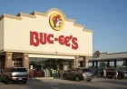 Essential Driving Etiquette for a Smooth Buc-Ee’s Experience