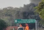 Roadblocks and Vehicle Fires Disrupt Jalisco and Michoacán Areas