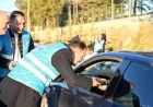 Drivers in Demirci Receive Iftar Treats Before Breaking Fast