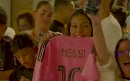 Fans Flock to Welcome Lionel Messi in Colombia