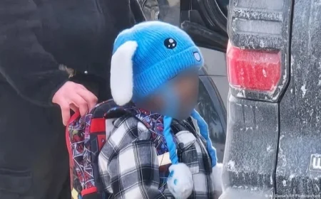 Judge Orders Release of 5-Year-Old Held by ICE