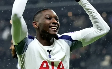 Tottenham Defeats Frankfurt 2-0 to Secure Champions League Last 16 Spot