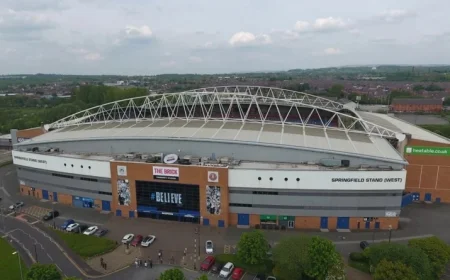 Warriors Face Off in Liam Marshall Testimonial Match