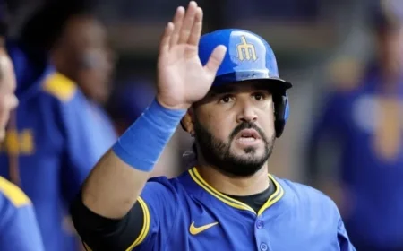 Reds Sign Eugenio Suarez to One-Year, $15M Contract