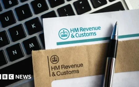 Tax Return Deadline Approaches as Phone Lines Remain Open