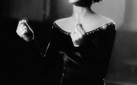 GRAMMY Awards Honor Whitney Houston with Lifetime Achievement