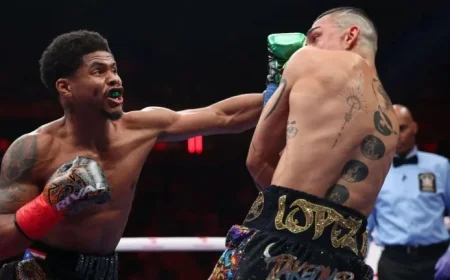 Stevenson Captures Lopez’s Title, Becomes Four-Division Champion