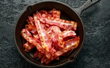 Avoid Cooking Bacon in Cast Iron: Key Reasons Explained