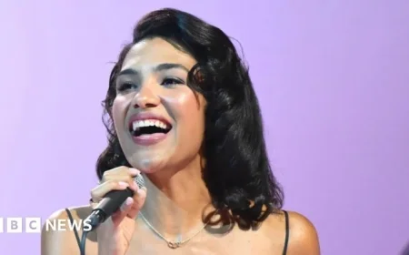 Olivia Dean Announces Exclusive Manchester Concert