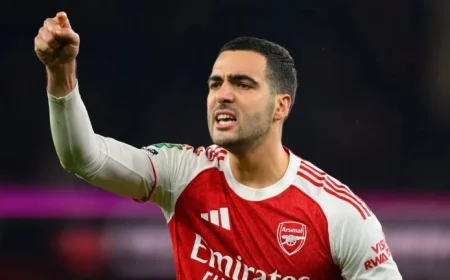 £17m Star Poised to Succeed Merino in Likely Deadline Day Change