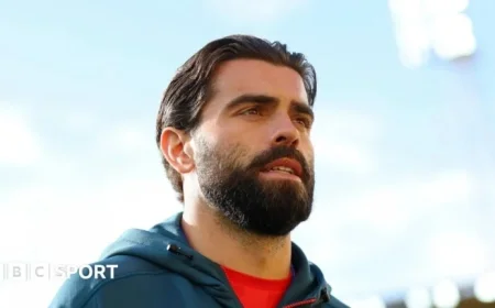 Elliot Lee Joins Doncaster Rovers on Loan from Wrexham