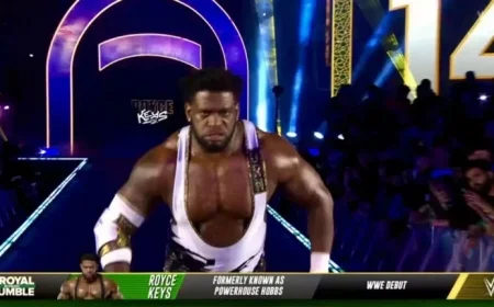 Powerhouse Hobbs Debuts at WWE Royal Rumble as Royce Keys