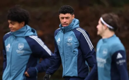 Ex-Arsenal Star Rejoins First-Team Training