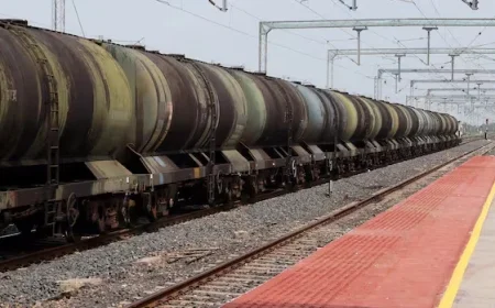 Trump Vows Tariff Reduction as Modi Ends Russian Oil Purchases