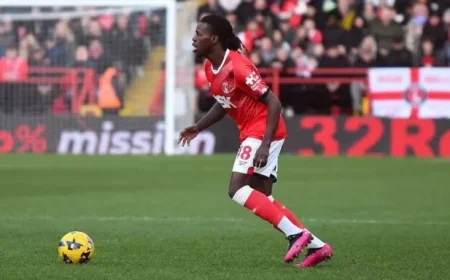 Karoy Anderson Loaned to Blackpool