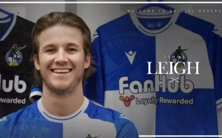 Bristol Rovers Secure Tommy Leigh on Loan Deal