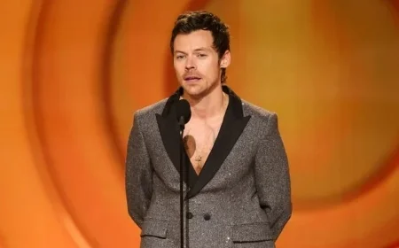 Harry Styles Wears Dior by Jonathan Anderson to Present Grammy Album Award