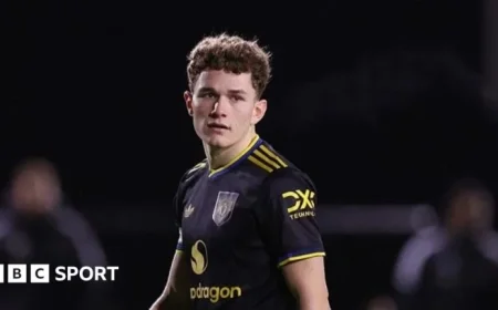 Man Utd’s Jacob Devaney Secures Loan Move to St Mirren