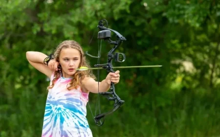 SoFi Technologies Stock Falls Below $25: Is It a Buying Opportunity?