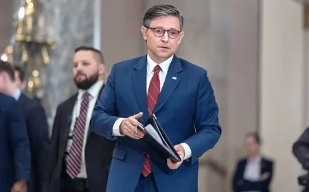 GOP House Majority Shrinks to One Vote as Menefee Joins Democrats