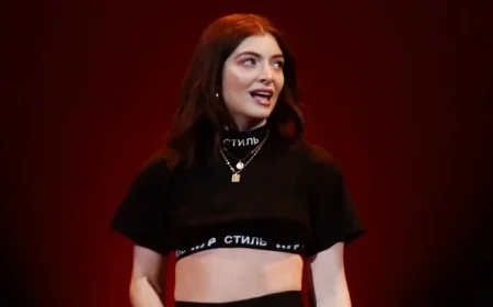 Lorde Donates $204,000 from Minneapolis Merch, Shares ‘Ice Out’ Message