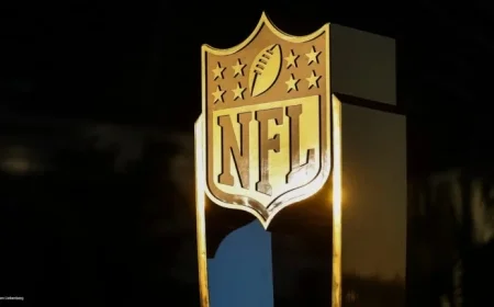 Watch 2026 NFL Honors: Crosby Nominated for Walter Payton Award