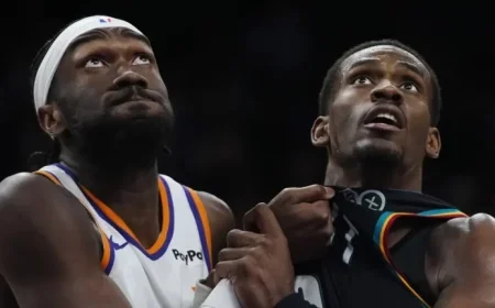 Mark Williams’ Conditioning Boosts Performance for Suns’ 7-Footer