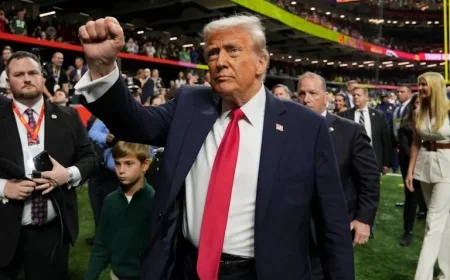 Aides Warn Trump of Likely Boos at Super Bowl Appearance