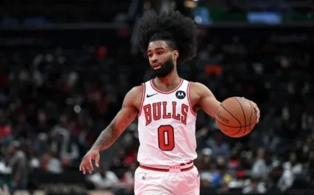Bulls Trade White, Conley to Hornets for Sexton, Dieng, Draft Picks