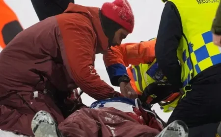 Canadian Snowboarder McMorris Injured and Stretchered Off in Olympic Training Fall