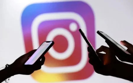 Instagram Restores Service After Brief Outage
